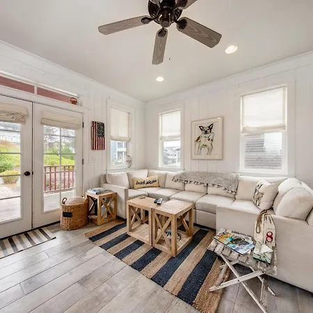 Dog Paddle Villa Lincoln City Exterior photo